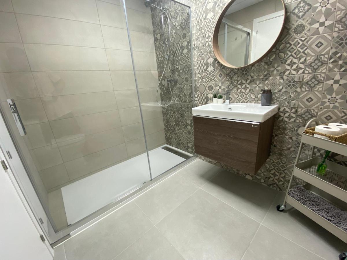 Bonito Apartamento De 2 Habitaciones Con Terraza Malaga Ngoại thất bức ảnh